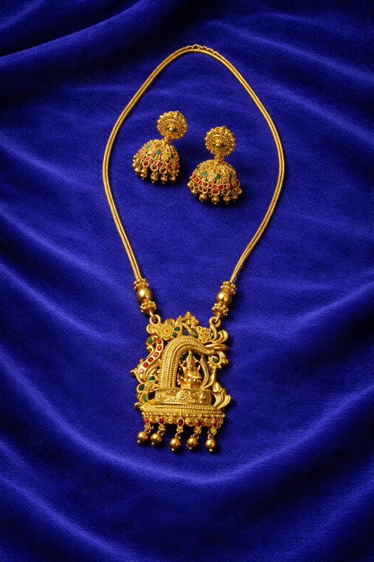 Lakshmi on Ratham Temple